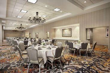 هتل Hilton Garden Inn New Orleans Convention Center