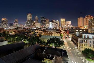 هتل Hilton Garden Inn New Orleans Convention Center