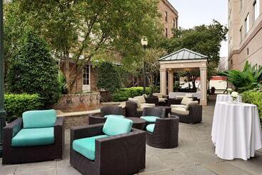 هتل Hilton Garden Inn New Orleans Convention Center
