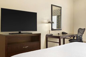 هتل Hilton Garden Inn Winstonsalem/hanes Mall
