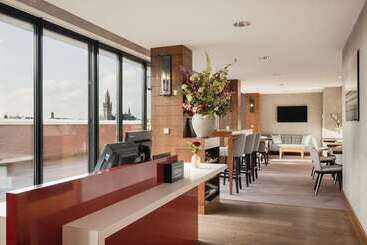 호텔 Hilton The Hague