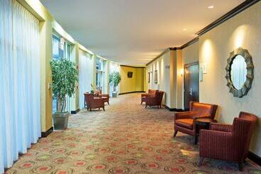 هتل Holiday Inn Daytona Beach Lpga Boulevard, An Ihg