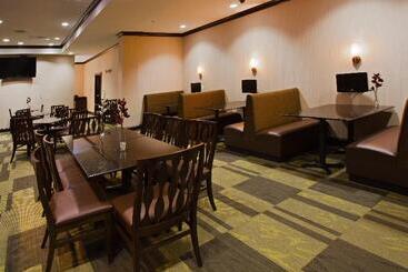 هتل Holiday Inn Daytona Beach Lpga Boulevard, An Ihg