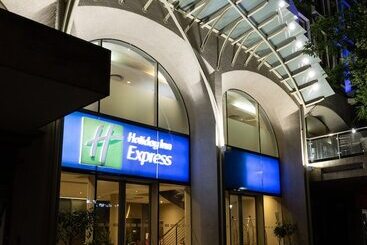 هتل Holiday Inn Express Cape Town City Centre, An Ihg