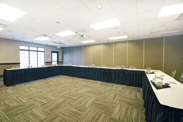 هتل Homewood Suites By Hilton Denver Int L Airport