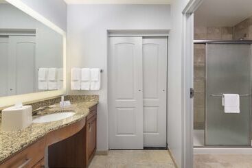 Hotel Homewood Suites By Hilton Phoenix Northhappy Valley