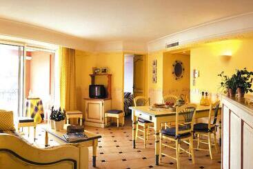 هتل Lagrange Vacances Portmarine