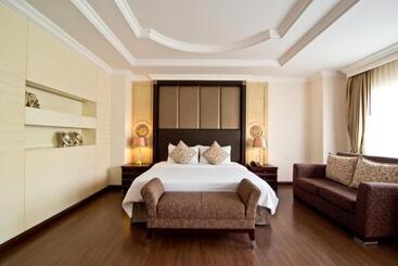 هتل Lk Residence