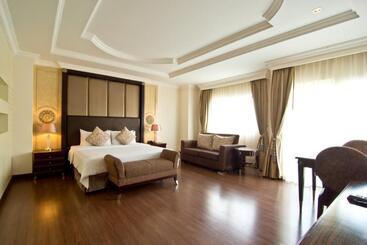 هتل Lk Residence