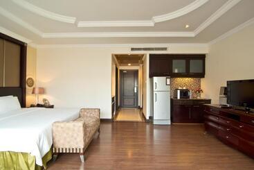 هتل Lk Residence