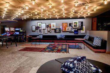 هتل Moxy Phoenix Tempe/asu Area