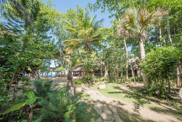 Natura Cabana Boutique Hotel & Spa By Mint