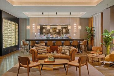 Otel NH Lyon Airport