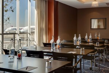 Protea Hotel By Marriott O R Tambo Airport