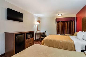 هتل Quality Inn