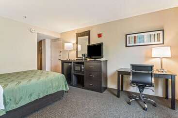 Hotel Quality Inn