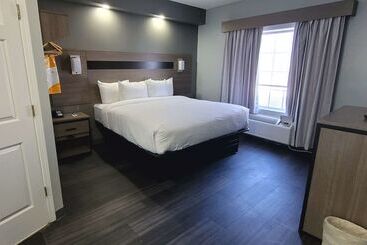 هتل Quality Inn And Suites Lafayette