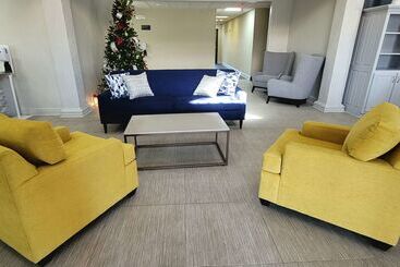 هتل Quality Inn And Suites Lafayette
