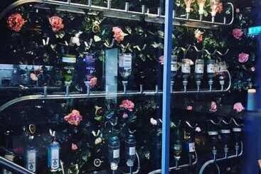 هتل Rooms At 1703