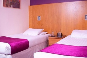 هتل Rooms At 1703