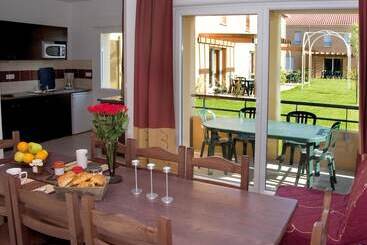 هتل Lagrange Vacances Le Clos Des Vignes