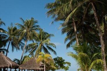 هتل Sea Wind Resort
