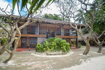 هتل Sea Wind Resort