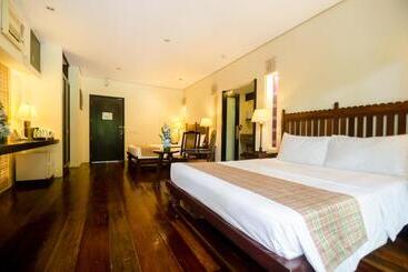 هتل Sea Wind Resort