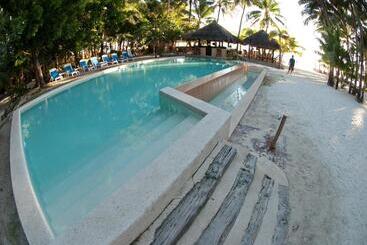 هتل Sea Wind Resort