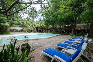 هتل Sea Wind Resort