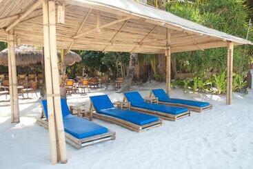 هتل Sea Wind Resort