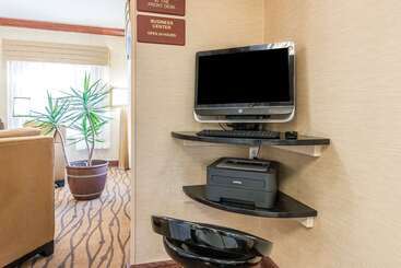هتل Sleep Inn & Suites University Shands