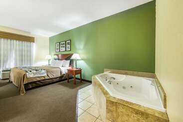 هتل Sleep Inn & Suites University Shands