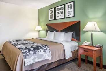 هتل Sleep Inn & Suites University Shands