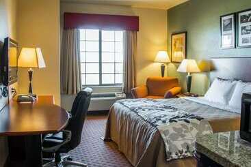 هتل Sleep Inn & Suites At Six Flags