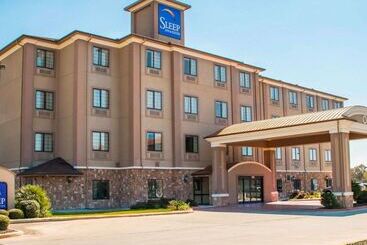 هتل Sleep Inn & Suites At Six Flags