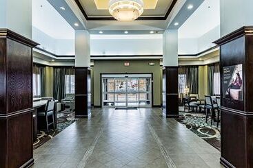 هتل Staybridge Suites Laredo, An Ihg