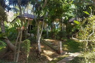 هتل Thai Modern Resort & Spa Newly Renovated