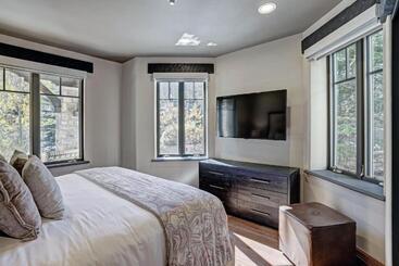 هتل The Arrabelle At Vail Square, A Rockresort