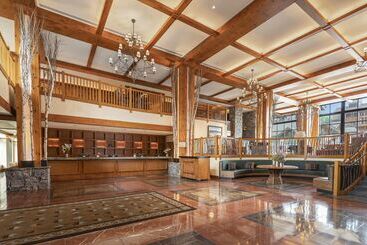 هتل The Lodge At Spruce Peak, A Destination By Hyatt Residence