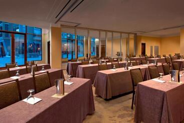 هتل The Westin Riverfront Resort & Spa, Avon, Vail Valley