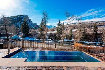 هتل The Westin Riverfront Resort & Spa, Avon, Vail Valley