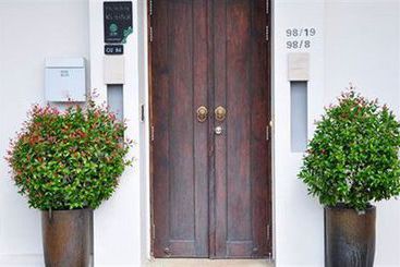 酒店 Two Villas Holiday Oriental Style Nai Harn Beach