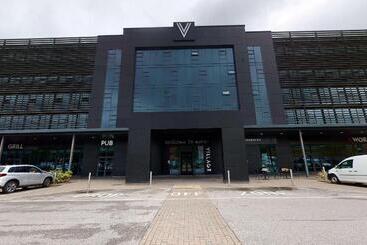 Village Hotel Leeds South