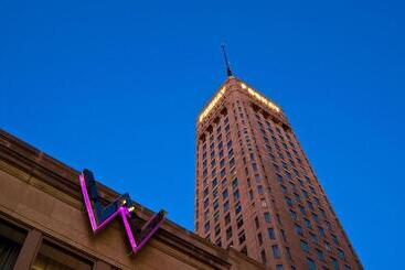 هتل W Minneapolis The Foshay