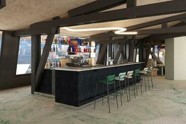 La Cachette, Friendly Hotel
