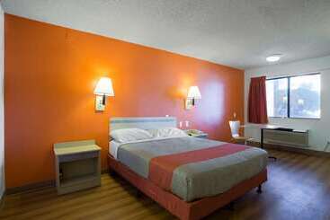 Motel 6 Kingman, Az  Route 66 West