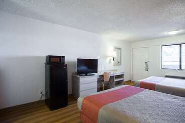 Motel 6 Kingman, Az  Route 66 West