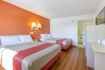 Motel 6 Phoenix, Az  Airport  24th Street