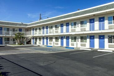 Motel 6 Phoenix, Az  Airport  24th Street